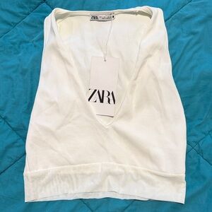 Zara Cream V-Neck Crop Top